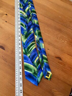 GARCIA Mens tie Silk Blue Green Desert Storm Collection 69 Vintage